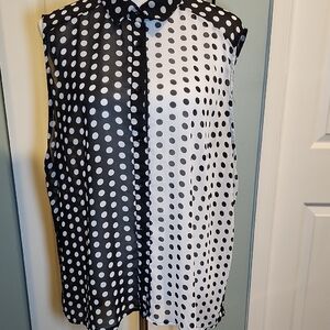 Chic Sleeveless Polka Dot Blouse - Black and White